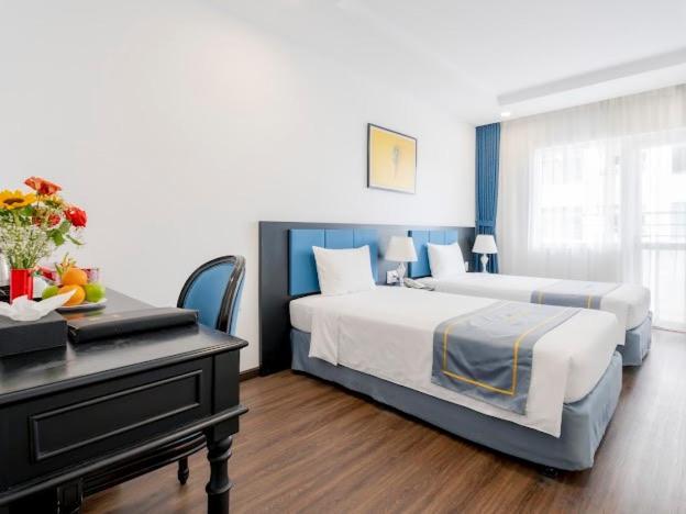 Paralia Hotel Nha Trang Buitenkant foto