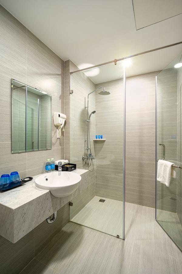 Paralia Hotel Nha Trang Buitenkant foto